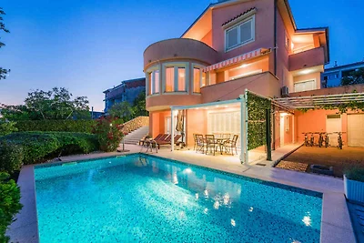 Charmante Villa Roko mit Meerblick und privat