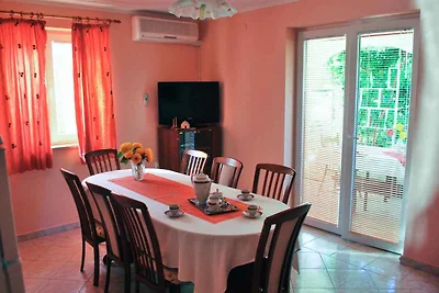 Ferienhaus mit Klimaanlage und Terrasse