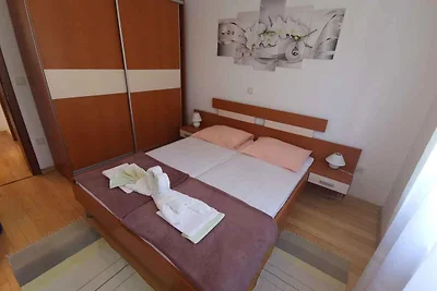 Ferienwohnung mit moderner Einrichtung und