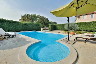 Villa mit Privatpool