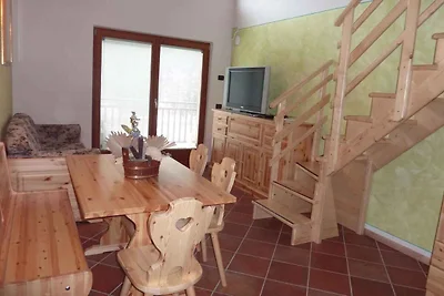 Ferienwohnung im Dachgeschoss mit Parklatz