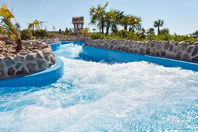 FerienHaus mit Pool und Wellnessmöglichkeiten