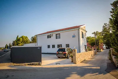Ferienwohnung nur 40 m von Strand