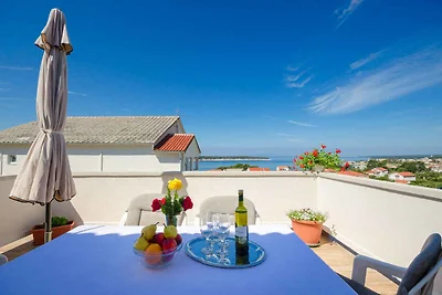 Ferienwohnung mit Meerblick und Klimaanlage