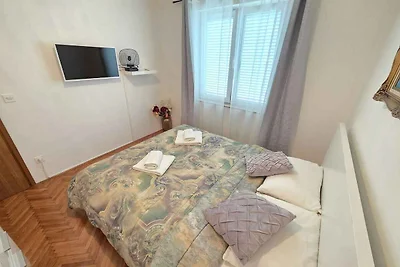 Ferienwohnung mit Balkon, 70 m vom Strand