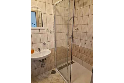Ferienwohnung mit Klimaanlage, Internet und