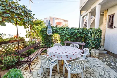 Ferienwohnung mit Terrasse und Klimaanlage