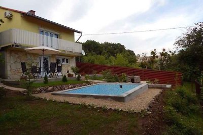 Ferienhaus mit Ausblick und Pool