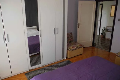 Ferienwohnung mit Aussenpool nur 30 m vom