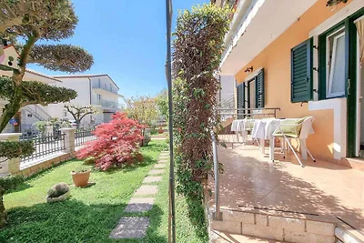 Studio mit Terrasse 100 m vom Strand