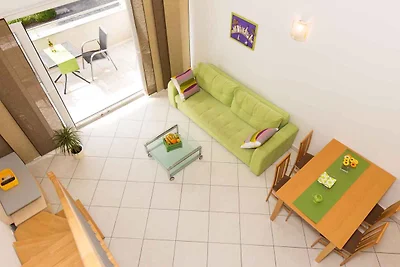 Studio mit Balkon und Klimaanlage