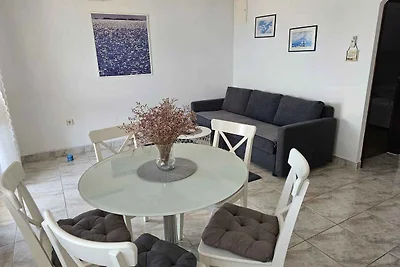 Ferienwohnung mit Klimaanlage und Terrasse