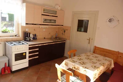 Ferienhaus mit Eckbadewanne im Riesengebirge