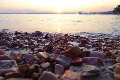 Ferienwohnung modern eingerichtet mit Meerbli