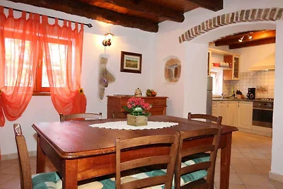Ferienhaus in mediteranen Steinhausstil