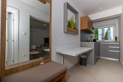 Ferienwohnung mit Meerblick und Pool