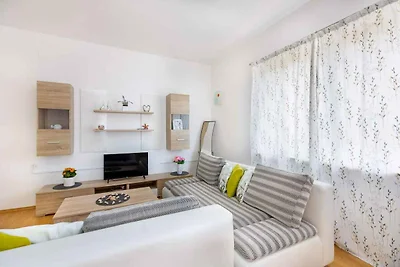 Ferienwohnung mit Meerblick 250 m vom Strand