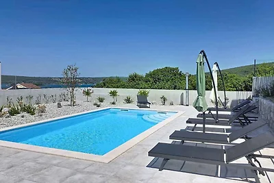 Ferienhaus mit Swimmingpool