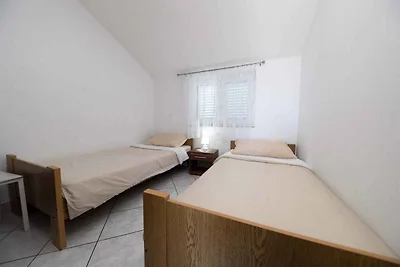 Ferienwohnung mit Terrasse und Meerblick