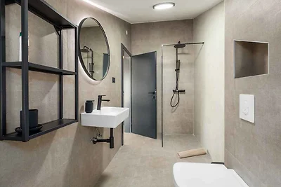 Ferienwohnung Penthouse Apartment Valla