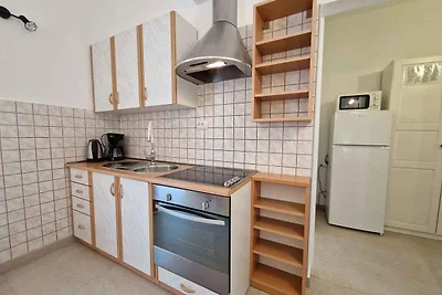 Studio mit Klimaanlage, Grill und Balkon