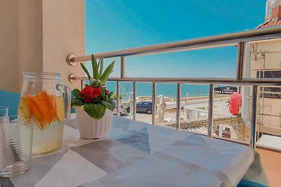 Ferienwohnung mit Meerblick 20 m vom Strand