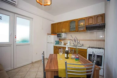 Ferienwohnung mit Terrasse und Klimaanlage