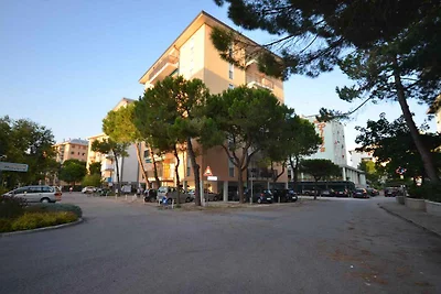 Ferienwohnung mit Klimaanlage und Balkon