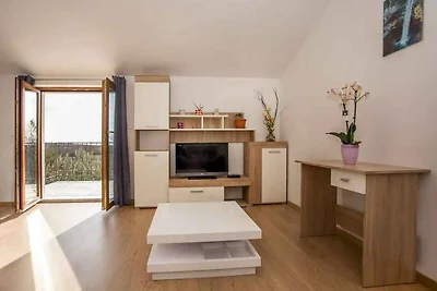 Apartment mit zwei Schlafzimmern, Garten, WLA