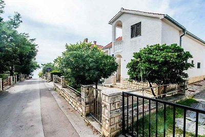 Ferienwohnung mit Klimaanlage, Terrasse und M