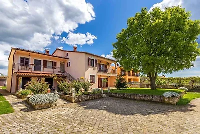 Ferienwohnung mit grossem überdachtem Balkon