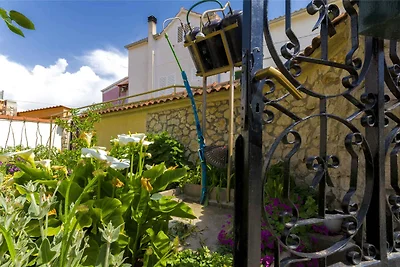 Ferienwohnung mit Klimaanlage und Balkon