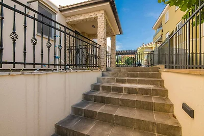 Ferienwohnung mit grosser Terrasse, Klimaanla