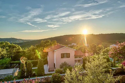 Ferienhaus mit Klimaanlage und Aussenpool
