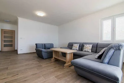 Ferienwohnung Familienfreundlich mit Klimaanl