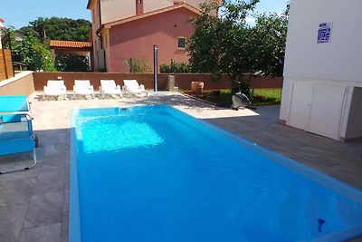 Ferienwohnung mit Pool zur gemeinsamen