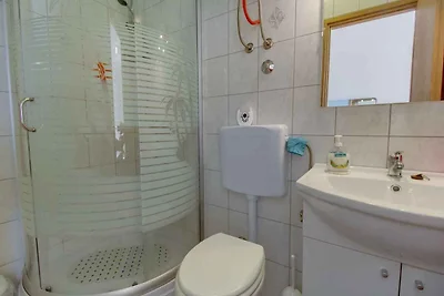 Studio mit Klimaanlage in Strandnähe