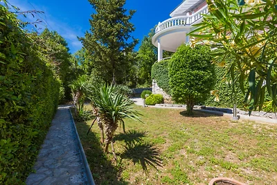 Ferienwohnung mit Garten und Klima