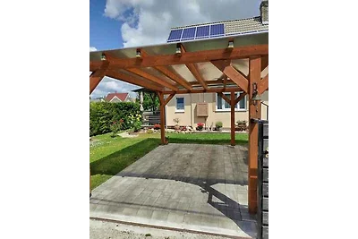 Ferienhaus mit Pool und Klimaanlage