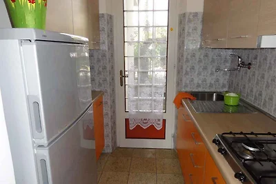 Ferienwohnung mit eigenem Garten in ruhiger