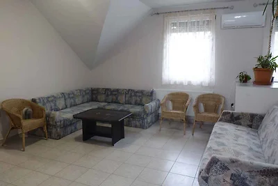 Ferienwohnung mit gemütlichen Gartensitz