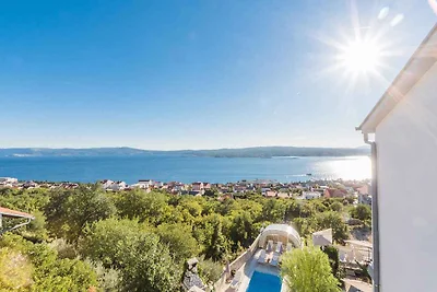 Ferienwohnung mit Klimaanlage und Pool