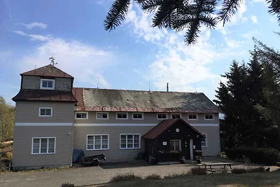 Berghütte in Isergebirge in der Nähe Skiareal