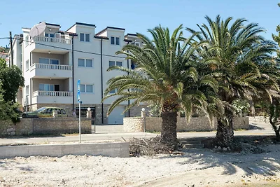 Ferienwohnung mit Klimaanlage und Balkon