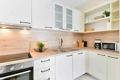 Schöne Villa in Privlaka mit beheiztem