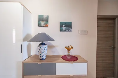 Ferienwohnung mit Meerblick und hochwertiger