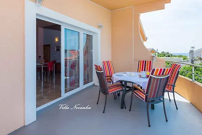Appartamento Vacanza con famiglia Rogoznica