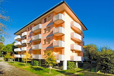 Ferienwohnung mit Klimaanlage und Balkon