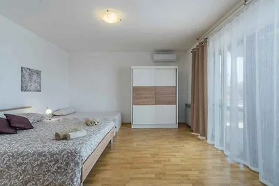 Die charmante Wohnung im Erdgeschoss des Haus