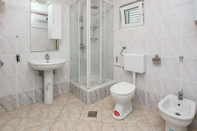 Ferienwohnung mit Garten und 400 m vom Strand